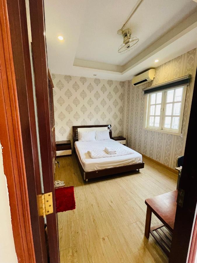 Hotel Quynh Anh Ho Chi Minh City Bagian luar foto