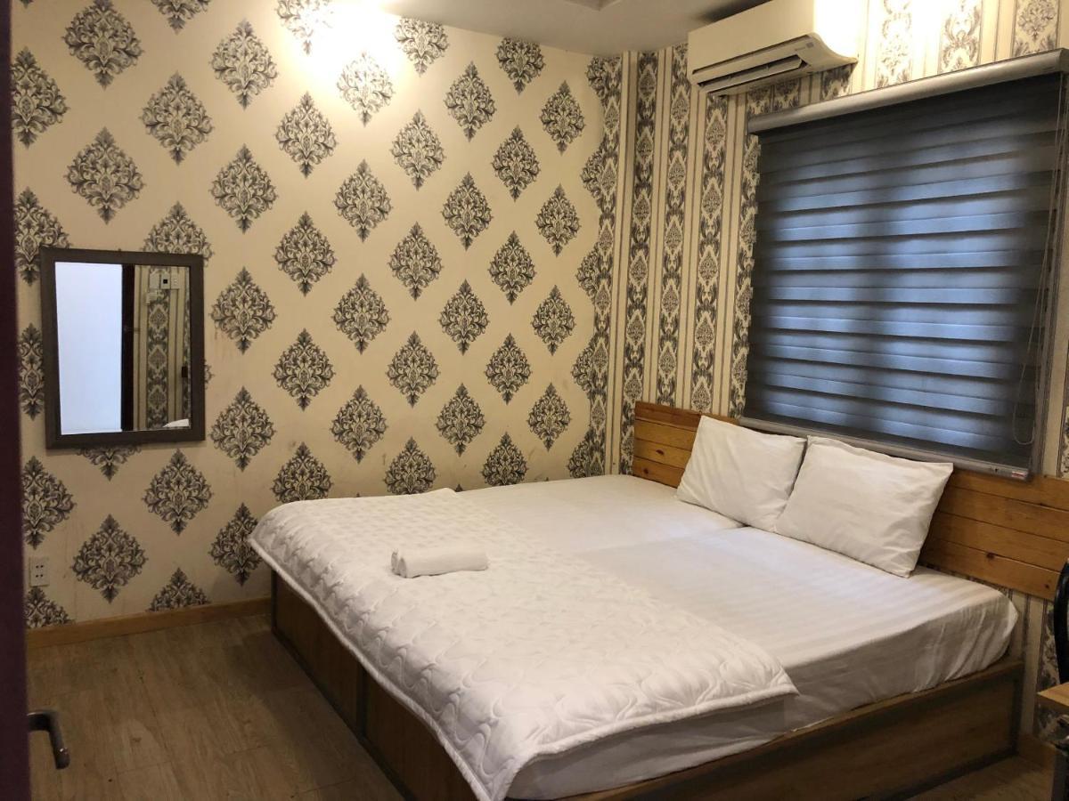 Hotel Quynh Anh Ho Chi Minh City Bagian luar foto